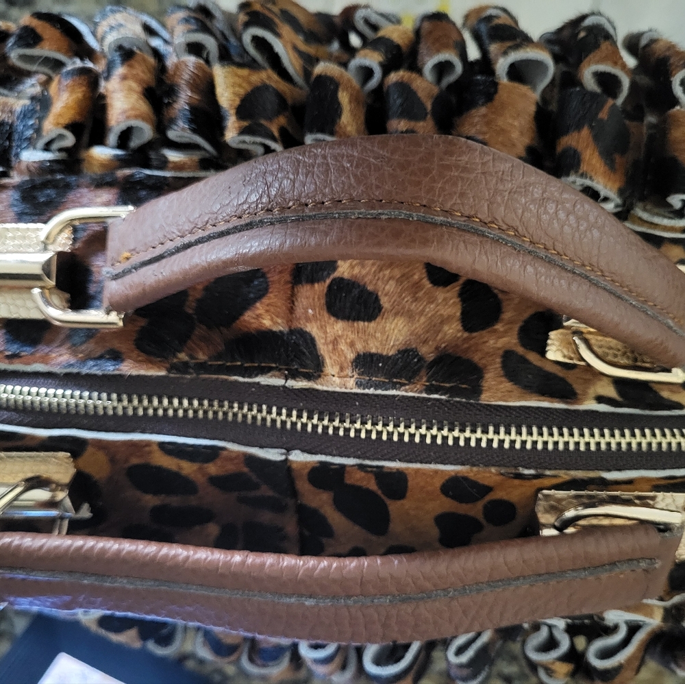 Roberto Della Croce Leopard Print Women's Handbag/Shoulder/Crossbody - Picture 8 of 8